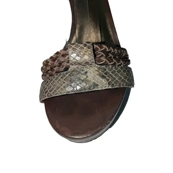 Coach Sz 6.5M Snakeskin Sandals Pumps Heels Shoes
